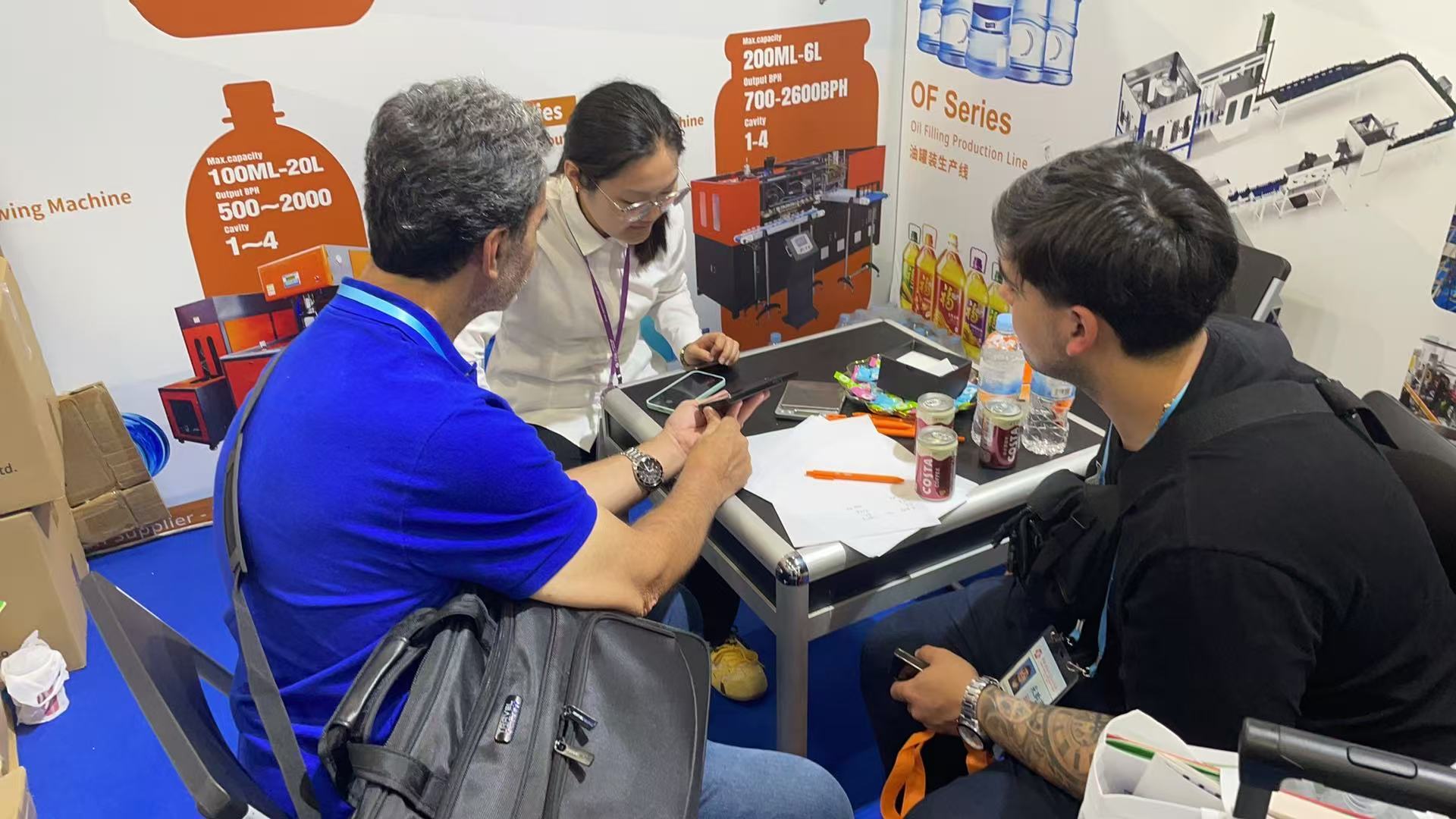A Look Inside Day 1 of the Canton Fair! KlWL Machinery Draws Global Attention